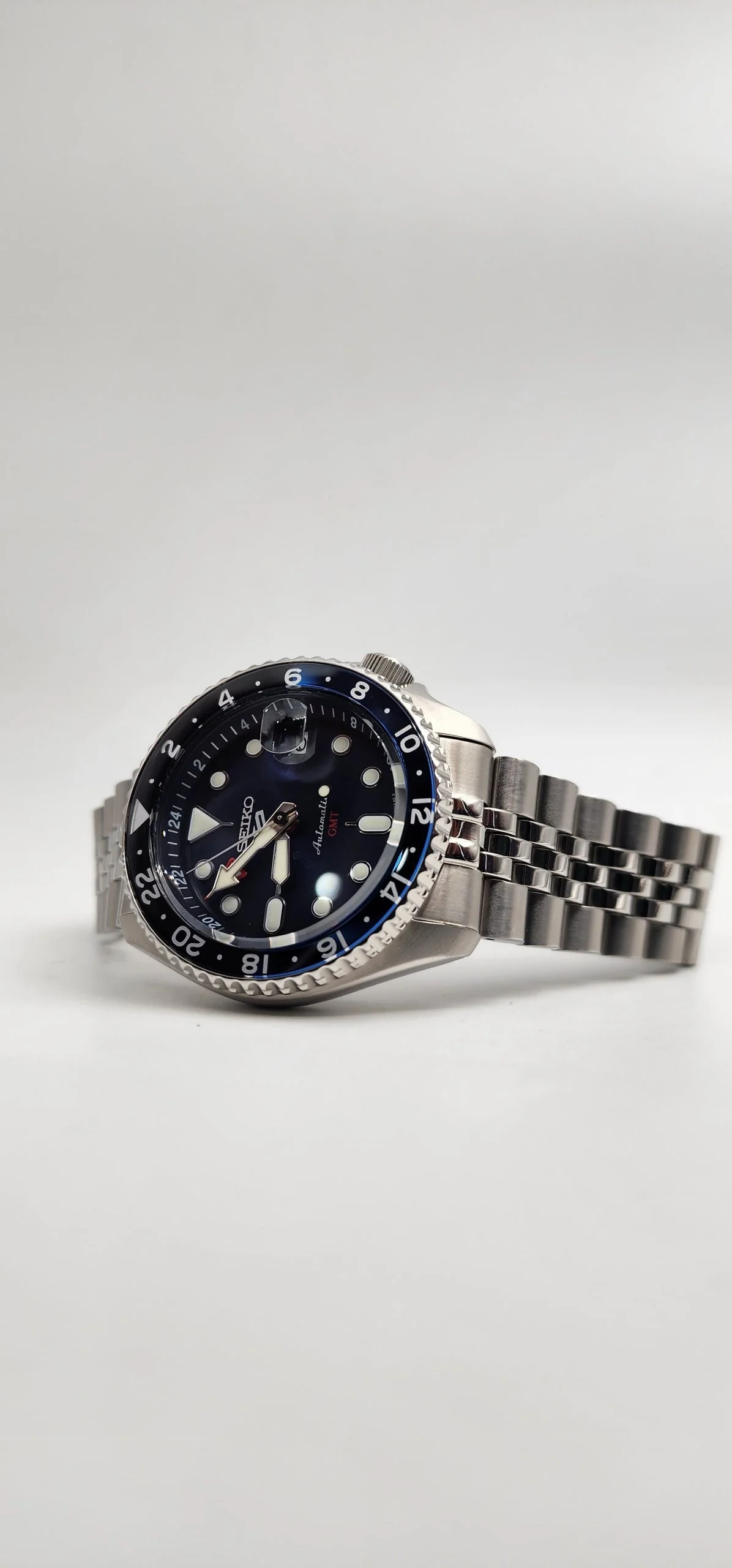 Seiko 5 Sports Blueberry GMT SKX Re-Interpretation 4R34-00A0