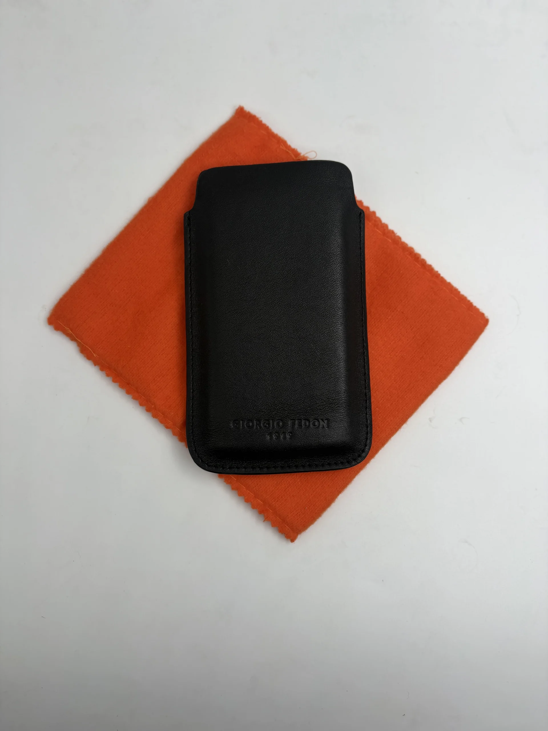 IPHONE SOFT POUCH BLACK