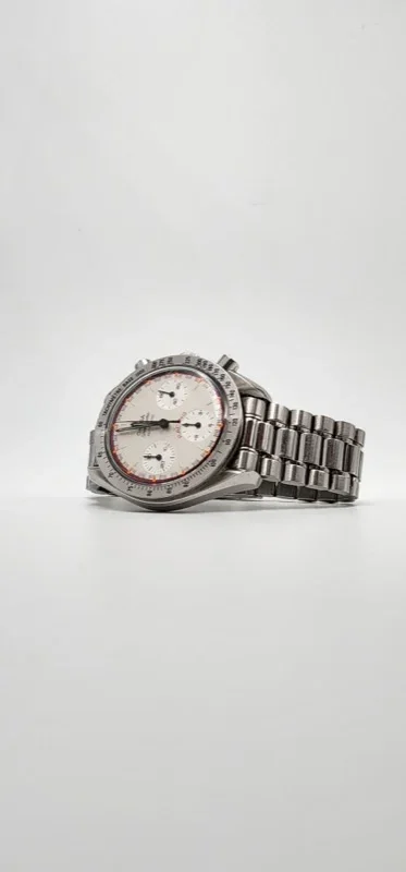 Omega Speedmaster Racing